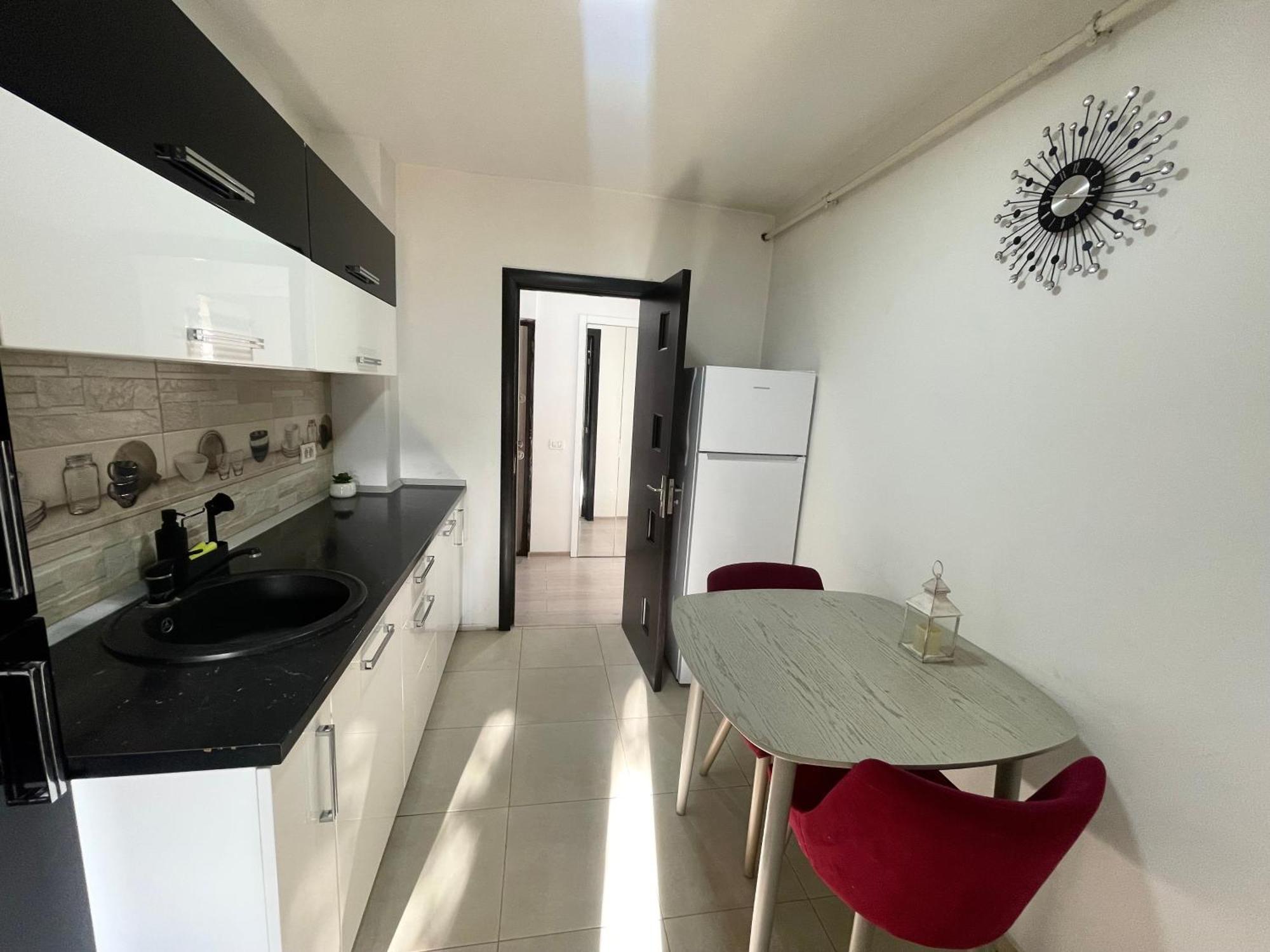 Discret Apartament One Targoviste Exterior foto